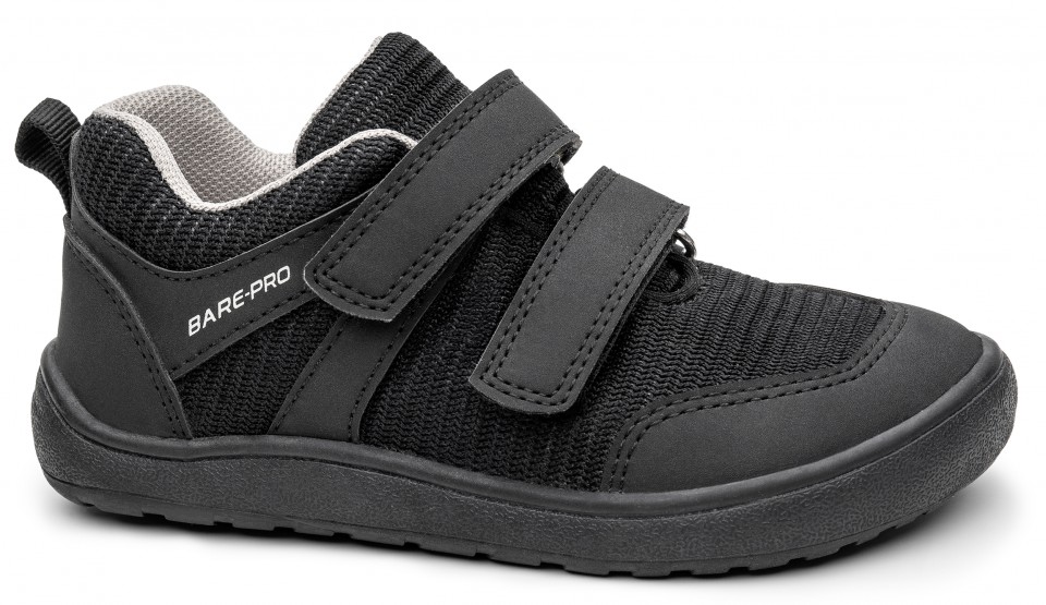 NOLAN BLACK velké_1