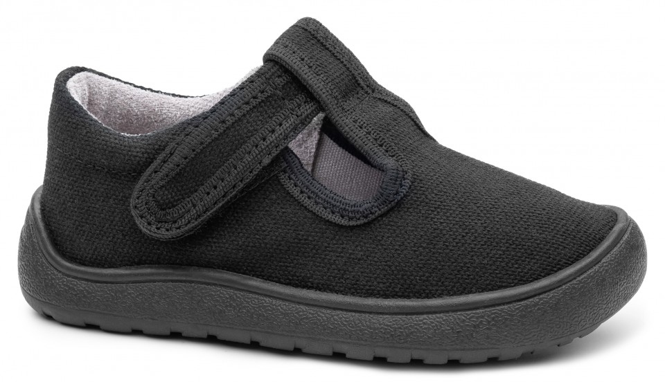 KIRBY BLACK velké_1